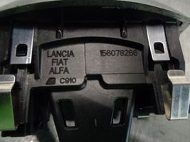 Alfa Romeo Mito Muut kytkimet/nupit/vaihtimet 156078266