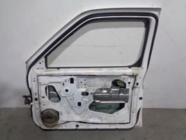 Nissan PickUp Drzwi przednie H01002S400