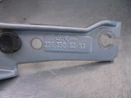 Mercedes-Benz S W220 Tailgate/trunk/boot hinge 2207500287