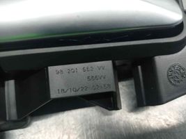 Peugeot 208 Klamka wewnętrzna drzwi przednich 98201552VV