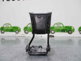 Mercedes-Benz B W246 W242 Передняя поясная пряжка A2469231800