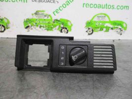 Land Rover Discovery Interruttore luci YUK100260