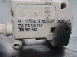 Volkswagen New Beetle Motorino del tappo del serbatoio del carburante 3B0959782