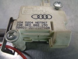 Audi A8 S8 D5 Motorino del tappo del serbatoio del carburante 4E0862150