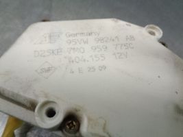 Seat Alhambra (Mk1) Motorino del tappo del serbatoio del carburante 7M0959775C