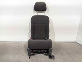 Hyundai Trajet Second row seats 4663856