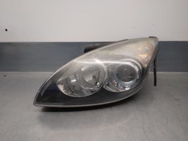 Hyundai i30 Lampa przednia 921012R000