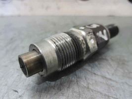 Toyota Carina T190 Fuel injector 