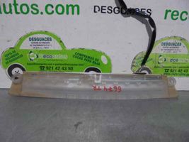 Toyota Prius (XW20) Luce d’arresto centrale/supplementare 