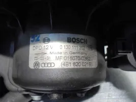 Audi A6 S6 C5 4B Sisälämmityksen ilmastoinnin korin kotelo 4B1820021B