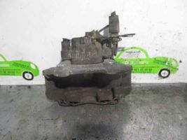 Audi A4 S4 B5 8D Pinza del freno anteriore 