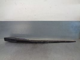 Mercedes-Benz C W202 Front wiper blade arm 