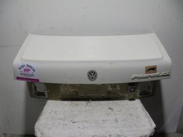 Volkswagen PASSAT B4 Tailgate/trunk/boot lid 