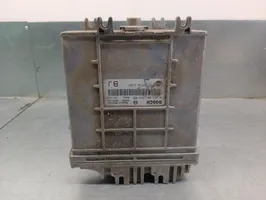 Nissan Primera Unidad de control/módulo del motor 237102J661