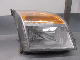 Ford Fusion Lampa przednia 24689800R