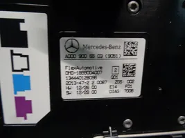 Mercedes-Benz CLA C117 X117 W117 Kattokonsolin valaisinyksikön koristelista A0009006503