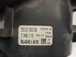 BMW 2 F46 Światło przeciwmgłowe przednie 7342115