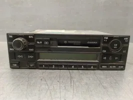 Volkswagen Sharan Unità principale autoradio/CD/DVD/GPS 1J0035186E