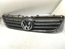 Volkswagen Polo IV 9N3 Grille calandre supérieure de pare-chocs avant 