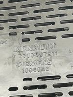 Renault Scenic I Module de fusibles 7703397911