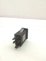 Volkswagen PASSAT B7 Windscreen/window heater switch 