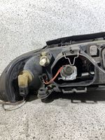 Audi A4 S4 B5 8D Lampa przednia 