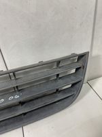 Volkswagen Polo IV 9N3 Grille inférieure de pare-chocs avant 