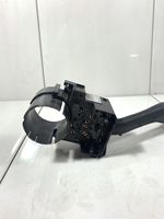 Volkswagen PASSAT B7 Indicator stalk 