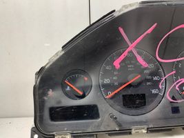 Volvo XC70 Speedometer (instrument cluster) 