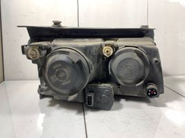 Volkswagen PASSAT B5 Lampa przednia 