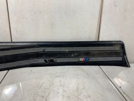 BMW 3 E46 Galinio slenksčio apdaila (išorinė) 