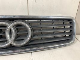 Audi A4 S4 B5 8D Griglia anteriore 