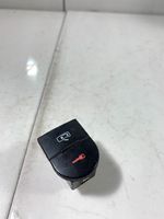 Audi TT Mk1 Keskuslukituksen kytkin 8N0962107A