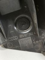 Audi A3 S3 A3 Sportback 8P Staffa di rinforzo montaggio del paraurti posteriore 8P4807393A