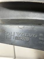 Volvo XC70 Parafango posteriore 8662748