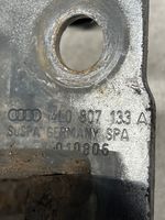 Audi Q7 4L Odbój / Amortyzator zderzaka przedniego 4L0807133A