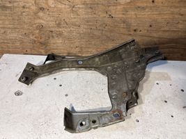 Opel Zafira B Šoninė dalis radiatorių panelės (televizoriaus) 13145238