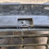 Audi A6 S6 C6 4F Maskownica / Grill / Atrapa górna chłodnicy 4F0853651