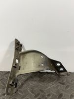 Audi A4 S4 B7 8E 8H Supporto di montaggio del parafango 8E0821136A