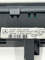 Mercedes-Benz E W212 Écran d'affichage capteur de stationnement PDC A0015421523