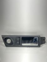 Audi A6 S6 C4 4A Front door interior handle 4A0839020C