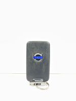 Volvo V70 Tarjeta/llave de arranque 8676873