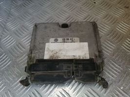 Seat Arosa Calculateur moteur ECU 038906013L