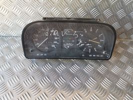 BMW 5 E28 Geschwindigkeitsmesser Cockpit 13765969