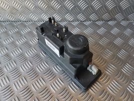 Mercedes-Benz E W210 Central locking vacuum pump 2108002448