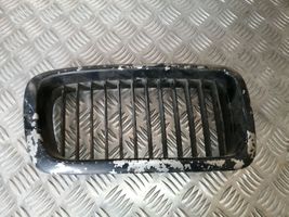 BMW 7 E38 Grille de calandre avant 8125816