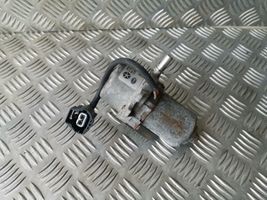 Chrysler Town & Country V Vacuum pump 04581541AA