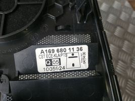 Mercedes-Benz B W245 Écran d'affichage capteur de stationnement PDC A1696801136