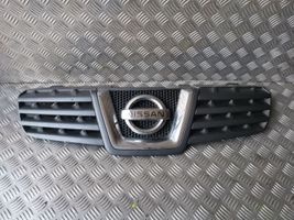 Nissan Qashqai Maskownica / Grill / Atrapa górna chłodnicy 62310JD000