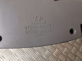 Hyundai i30 Oro kondicionieriaus/ klimato/ pečiuko valdymo blokas (salone) 97250A6040GU